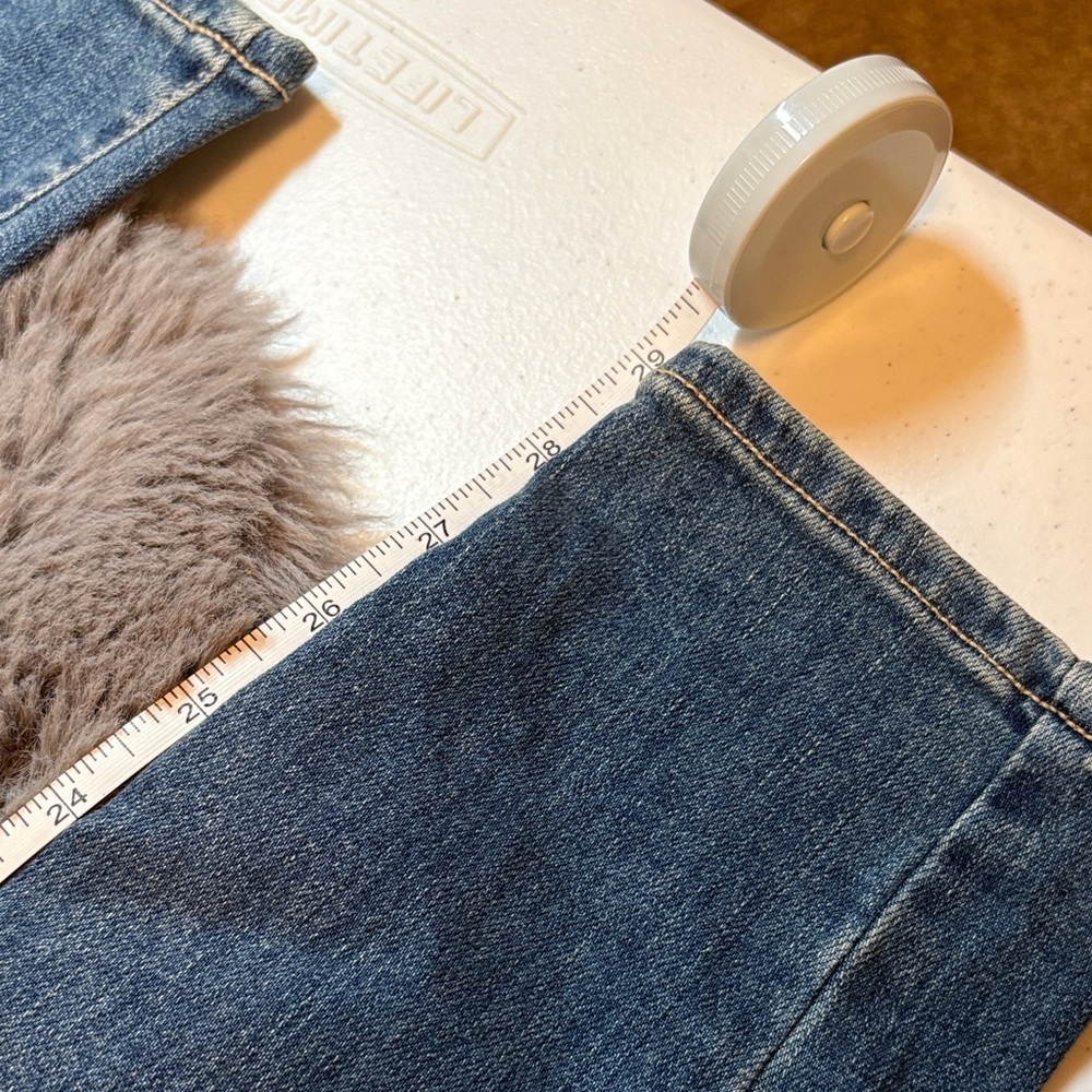 PAIGE Classic Distressed Skinny Jeans - Picture 6 of 6